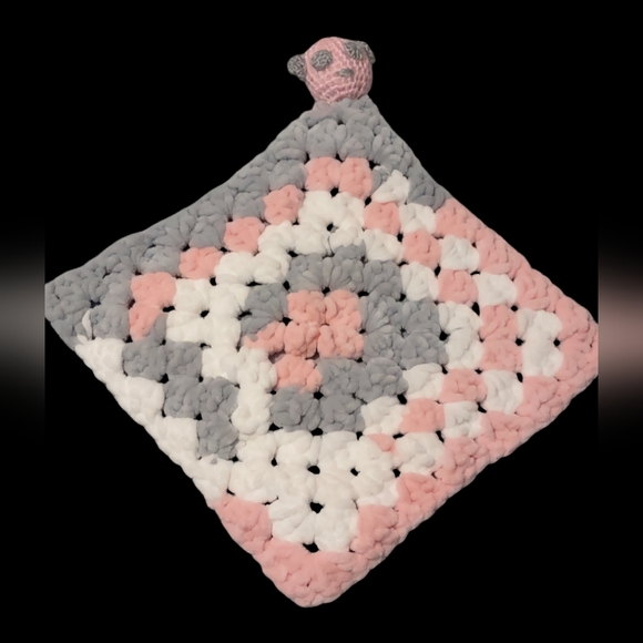 Crochet Blanket Buddy cuddle Bear - Picture 2 of 3